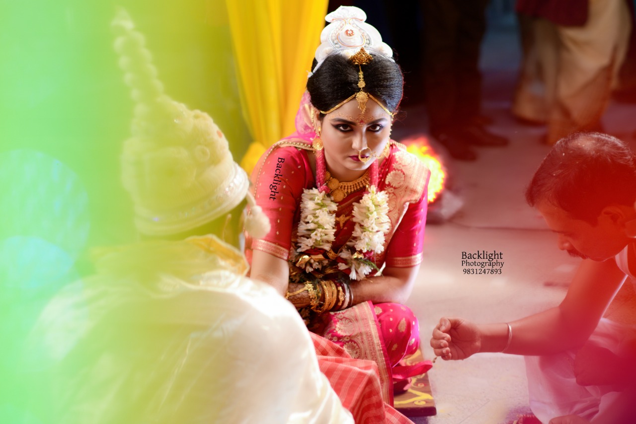 Best Pre Wedding &  Wedding Photographer in Kolkata